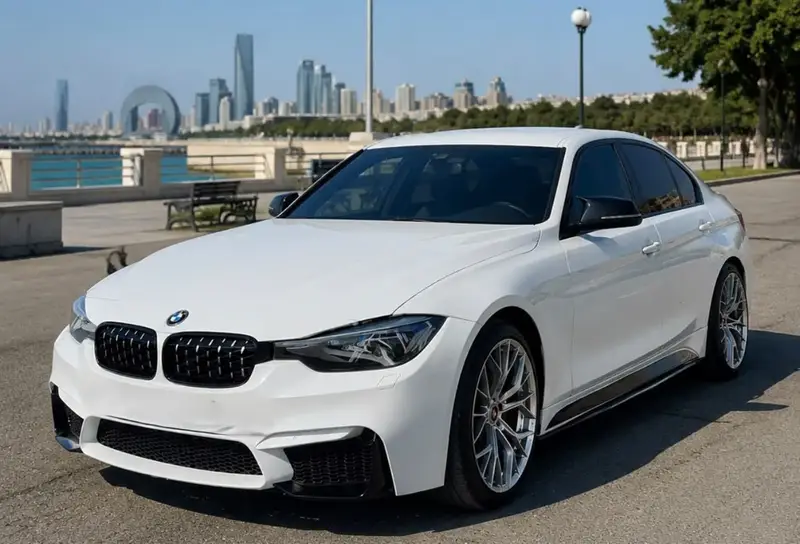 F30 (3 Series)