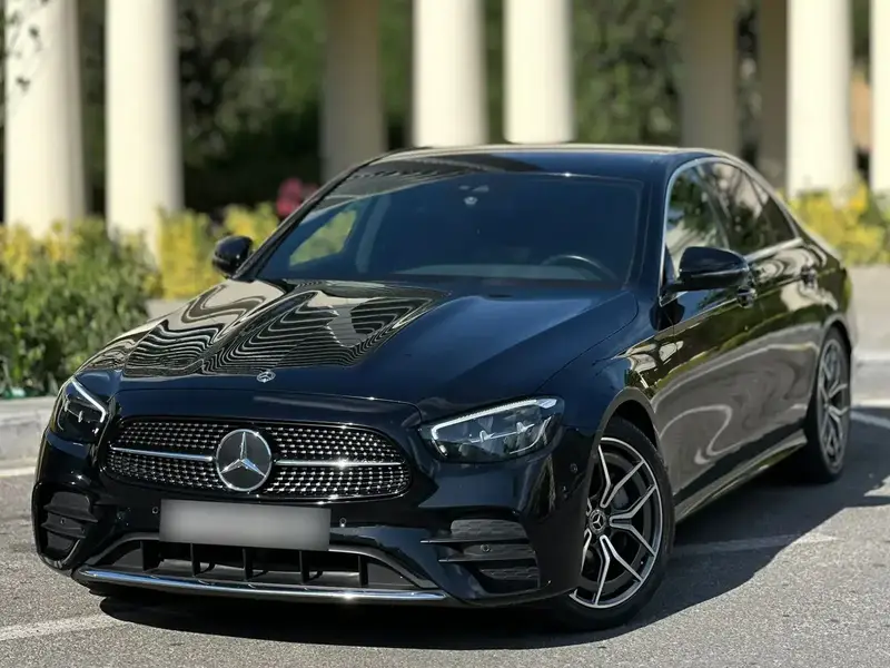 E 300
